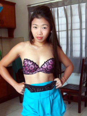 Trike Patrol invite you to explore a free pics with Ashley in xxx fuck