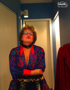 TAC Amateurs are excited to present you with xxx gallery showcasing Busty Bliss xxx gallery 273423